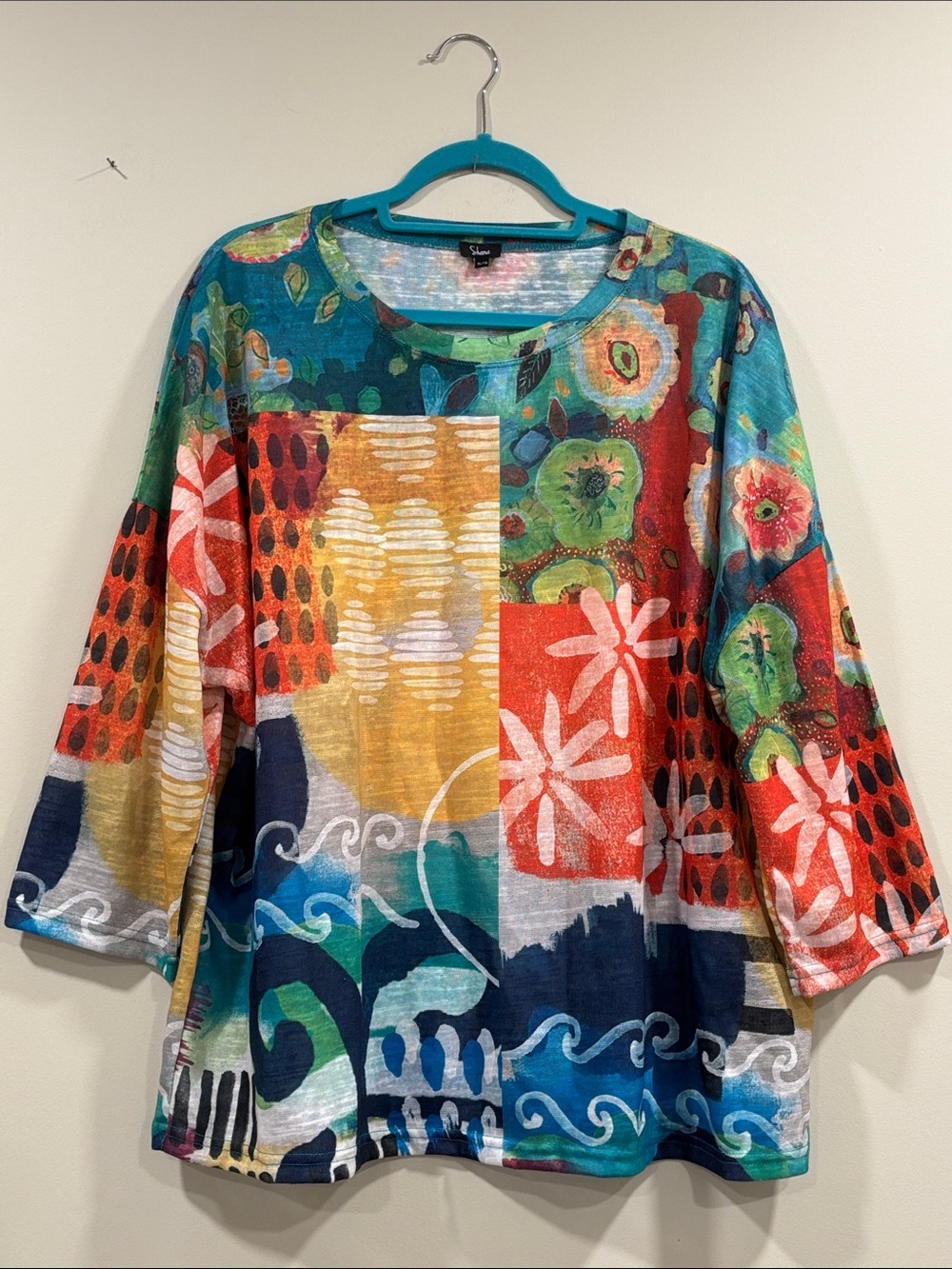 Shana Vibrant Floral Waves Multicolor Patchwork Floral Tunic Top NWOT